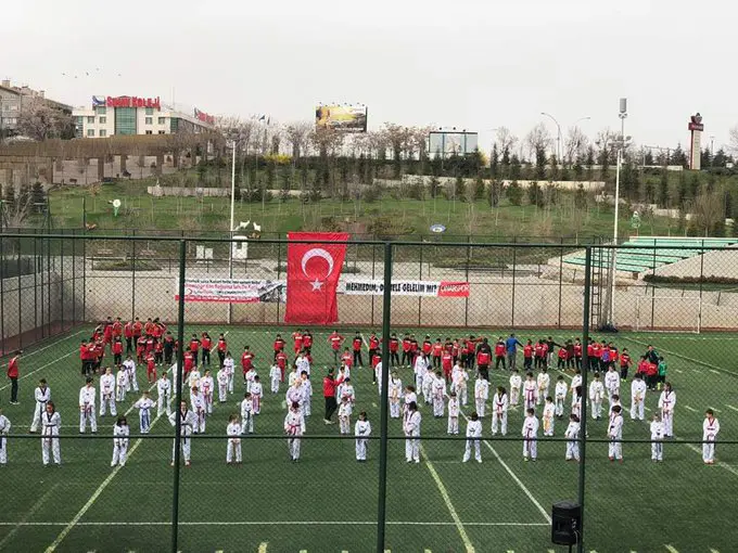 Son dakika! Diyarbakır'ın 2 temsilcisi de ligden ayrıldı 