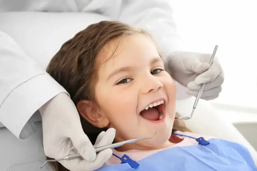 Çocuklar da diş çürüğü neden olur?
