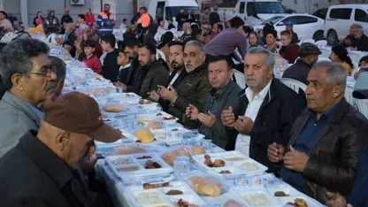 Büyükşehir'den Türkiyeyi kucaklayan  iftar sofrası 