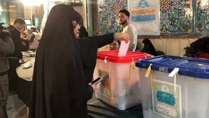 İran'da oy verme süresi sona erdi