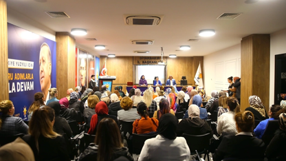 AK Parti Diyarbakır'da  244 kadına sertifika verdi