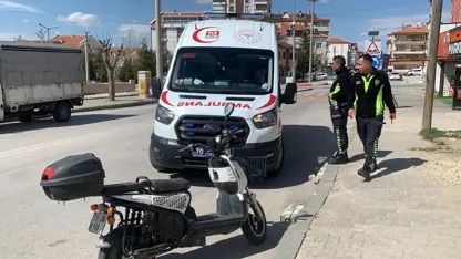 Diyarbakır kara yolunda ağaca çarpan motosikletin sürücüsü öldü