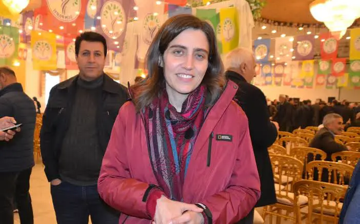 Kadınlar bu yarışta biz de varız dedi: DEM Partili Serra Bucak Diyarbakır'ın yönetiminde söz sahibi  