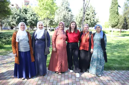 Diyarbakır'a kamu görevlisinin eşi olarak geldi muhtar oldu