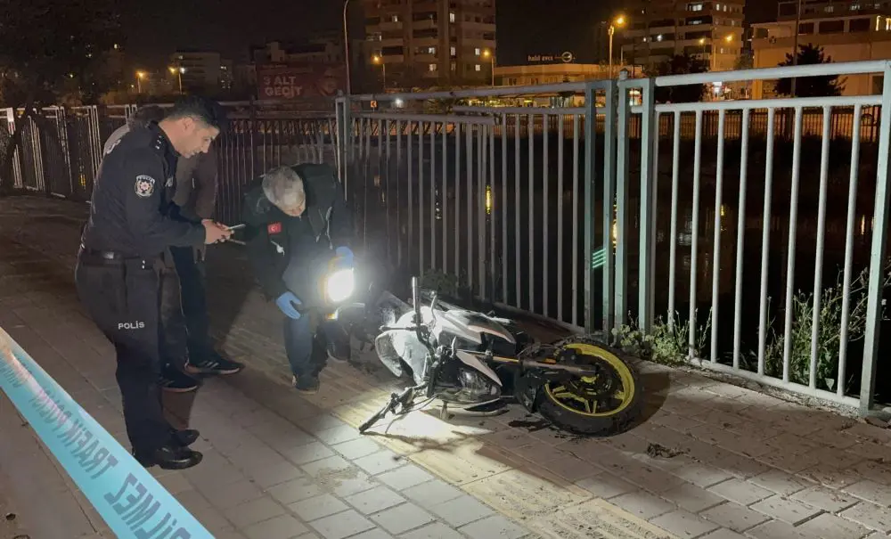 Adana'da feci motosiklet kazası! 2 ölü