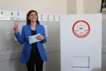 AK Parti Diyarbakır için de itiraz etti! Yeni bir kayyum dönemi mi yolda? DEM Partili Ayşe Serra Bucak eli boş döndü 