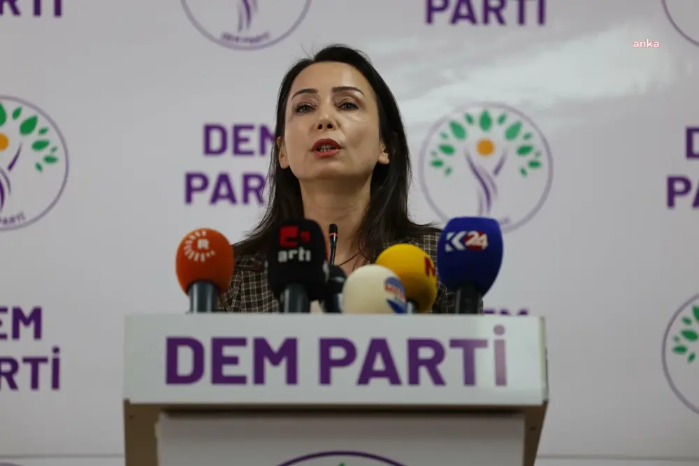 Hatimoğulları Diyarbakır'da konuştu: Siyasetin DEM’i tuttu