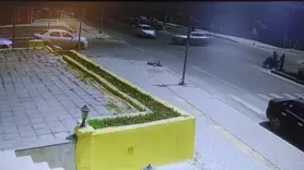 Diyarbakır’da Kırmızı ışıkta geçen otomobil kaza yaptı