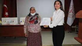 Diyarbakır'da hastanede eğitim alan diyabet hastaları diplomalarını aldılar