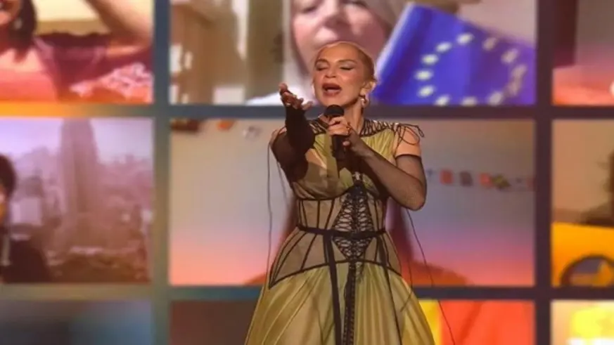 Sertab Erener 21 yıl sonra Eurovision'da