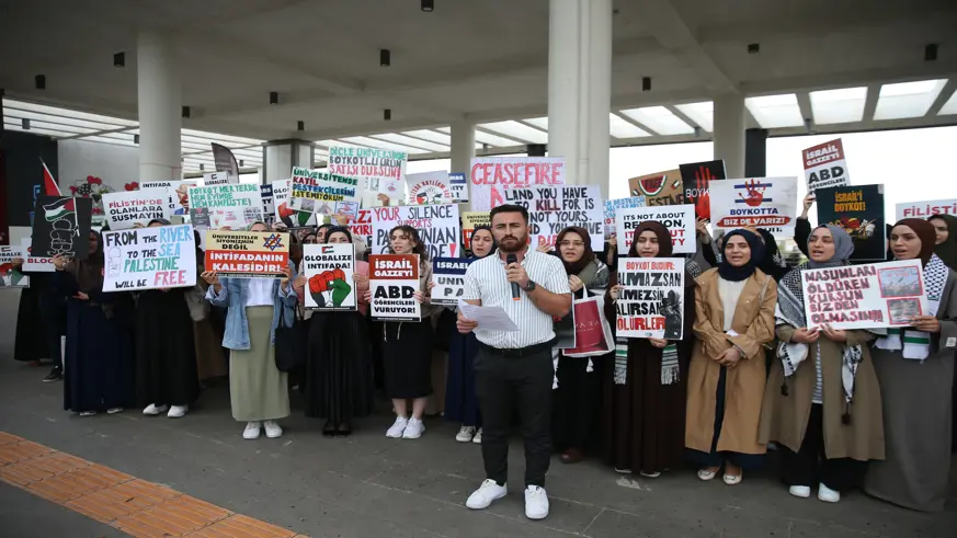 Diyarbakır'da üniversite öğrencilerinden İsrail'e büyük tepki