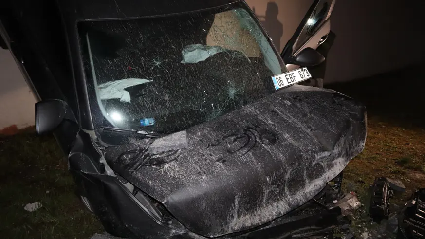 VİDEO- Ankara Çankaya'da ilginç kaza