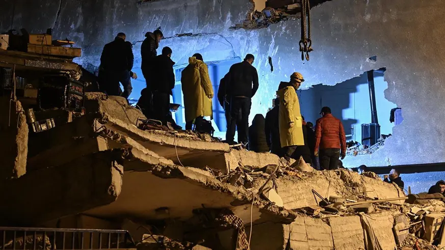 Depremde Diyarbakır'da yıkılan Dündar Apartmanı'nın 2 müteahhidine hapis cezası: 38 kişi ölmüştü
