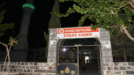Cami bahçesinde gömülü yeni doğmuş bebek cesedi bulundu