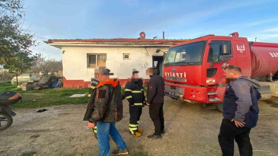 Eski eşi ile kız arkadaşının yaşadığı evi ateşe verdi