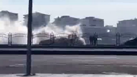 Diyarbakır’da seyir halindeki taksi alev aldı