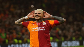 Galatasaray'ın ligde en çok gol atan yabancı futbolcusu oldu