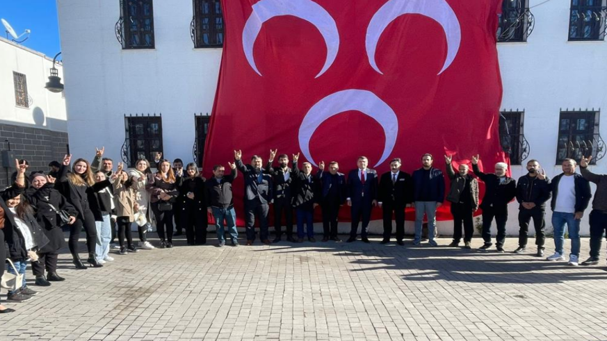Diyarbakır'da MHP'ye katılımlar devam ediyor