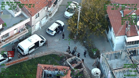 İzmir'de hava destekli polis operasyonu