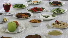 Uzmanlardan iftar ve sahurda sağlıklı beslenme önerileri