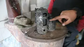 Diyarbakır'da, iş yerinde soba patladı