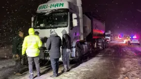 Yolda kalanların yardımına polis ve jandarma yetişti