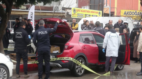 Araç içerisinde ölü bulundu