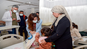 Kanser hastası çocuklara moral ziyareti