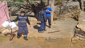 TAHRİP OLAN TÜRBE HAZRO BELEDİYESİ TARAFINDAN YENİLENDİ