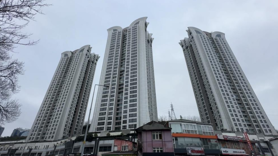 30'uncu kattan düşen çocuk hayatını kaybetti