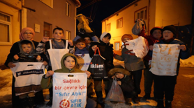 Asırlık gelenek ile çocuklar sokakları şenlendirdi